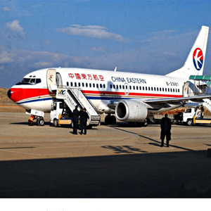 南宁航空运输航空快运业稳步发展的原因是什么？